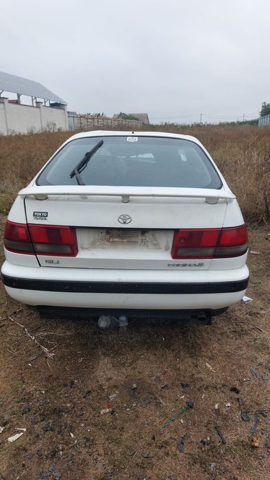 Toyota Carina E мотор