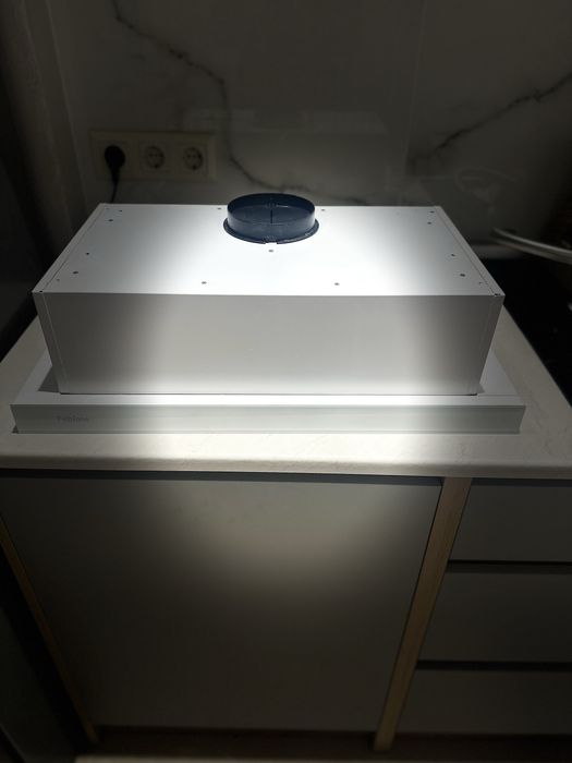 Витяжка кухонна Fabiano