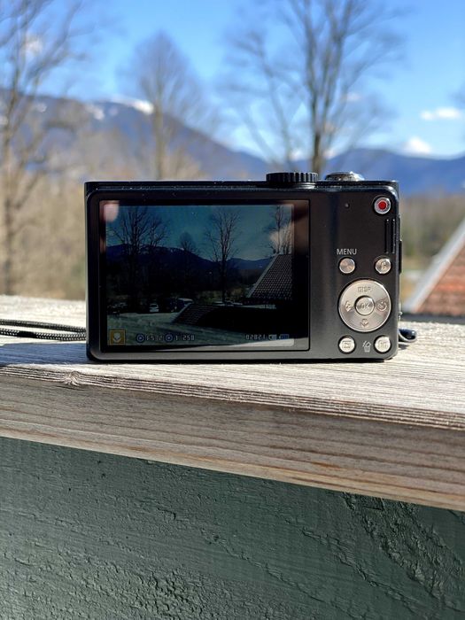 Цифрова камера Samsung WB710