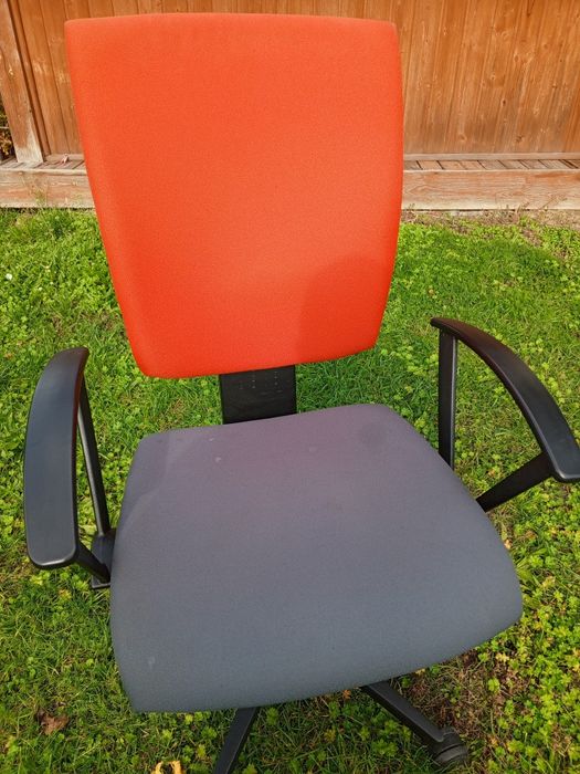 Fotel Biurowy Rim Obrotowy Krzesło