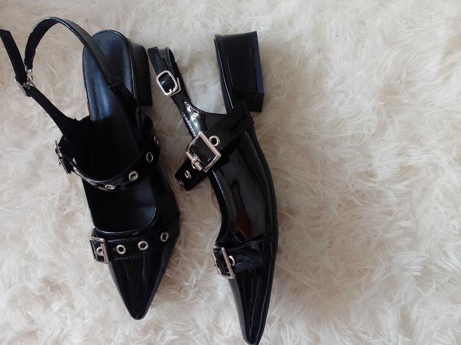 (39/40) Czarne baleriny biznesowe z odkrytą piętą z Londynu, NOWE