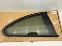 BMW 2 F22 Coupe Szyba Tylna Prawa Karoseryjna Listwa Czarny Chrom n…