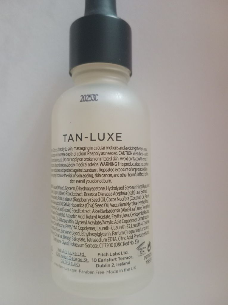 Сыворотка-автозагар с гиалуроновой кислотой Tan Luxe Super Glow Hyalur