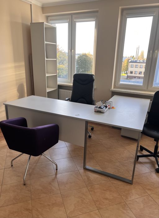 Sprzedam meble biurowe biurko narożne, komoda, kontenerek i regał