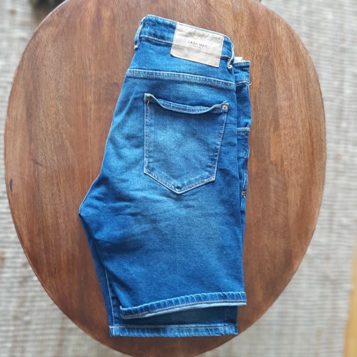 Calções Bermuda Básicos em Ganga