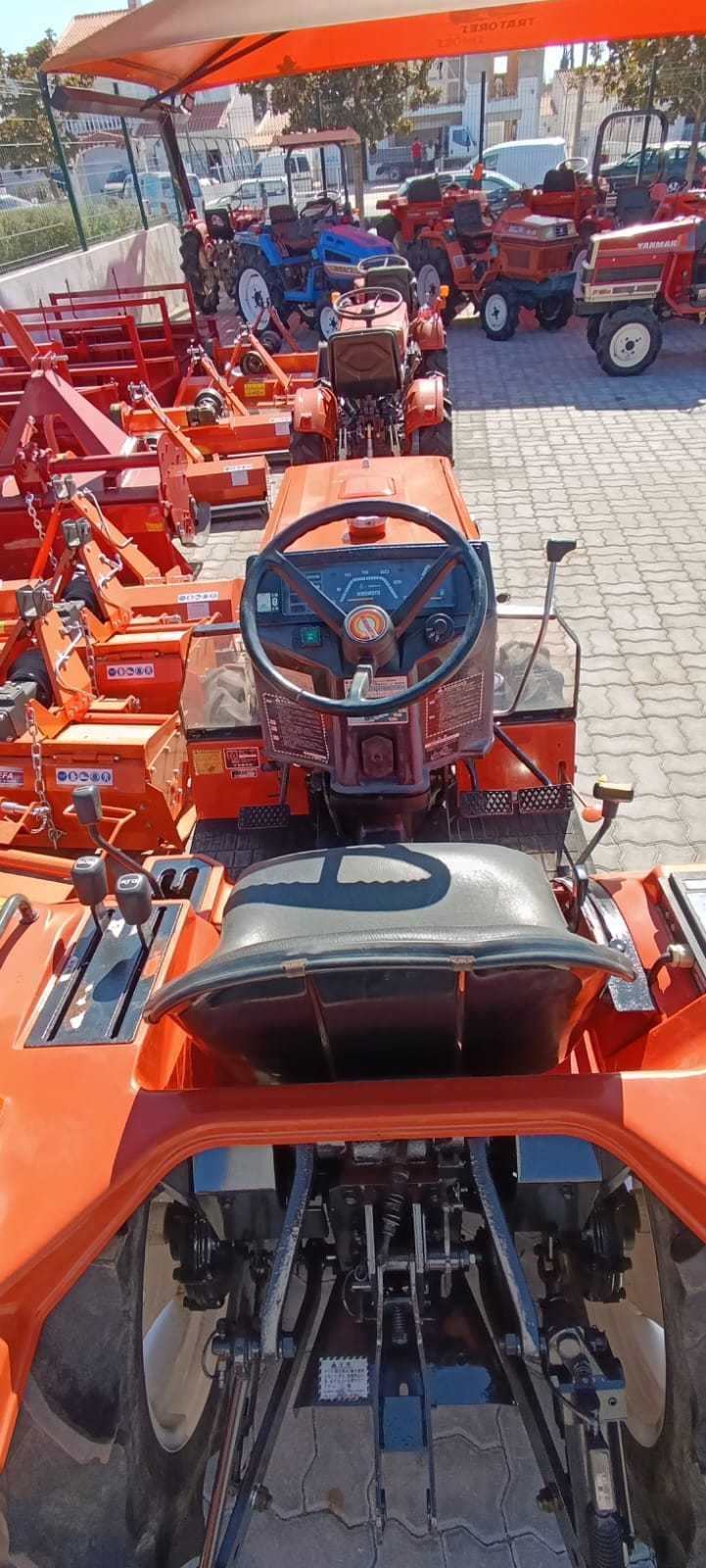Hinomoto N179 4x4
