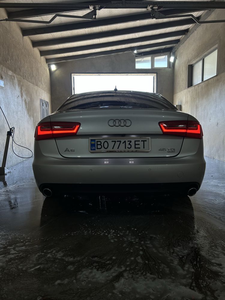 Audi a6c7 2014 3.0TDI quattro (торг біля капоту)