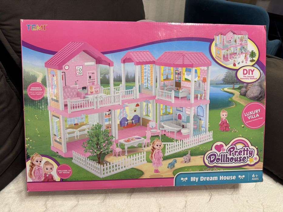 Іграшковий будиночок для ляльок,конструктор,ляльковий будинок