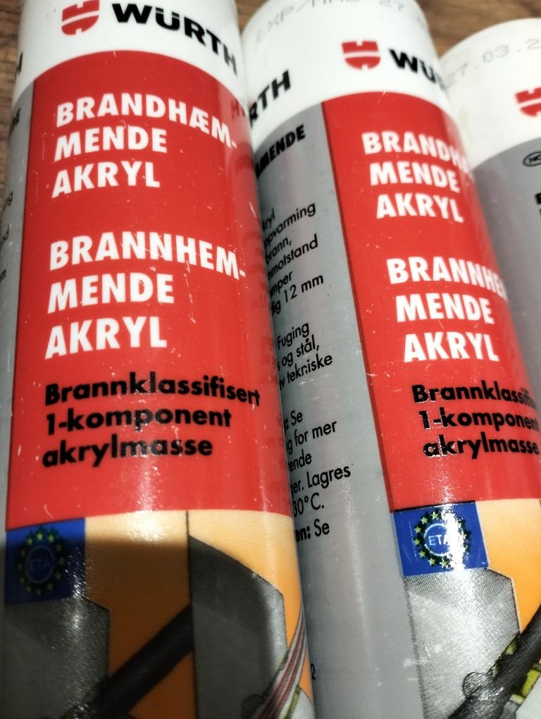 Würth Akryl ogniochronny Biały 310 ml.