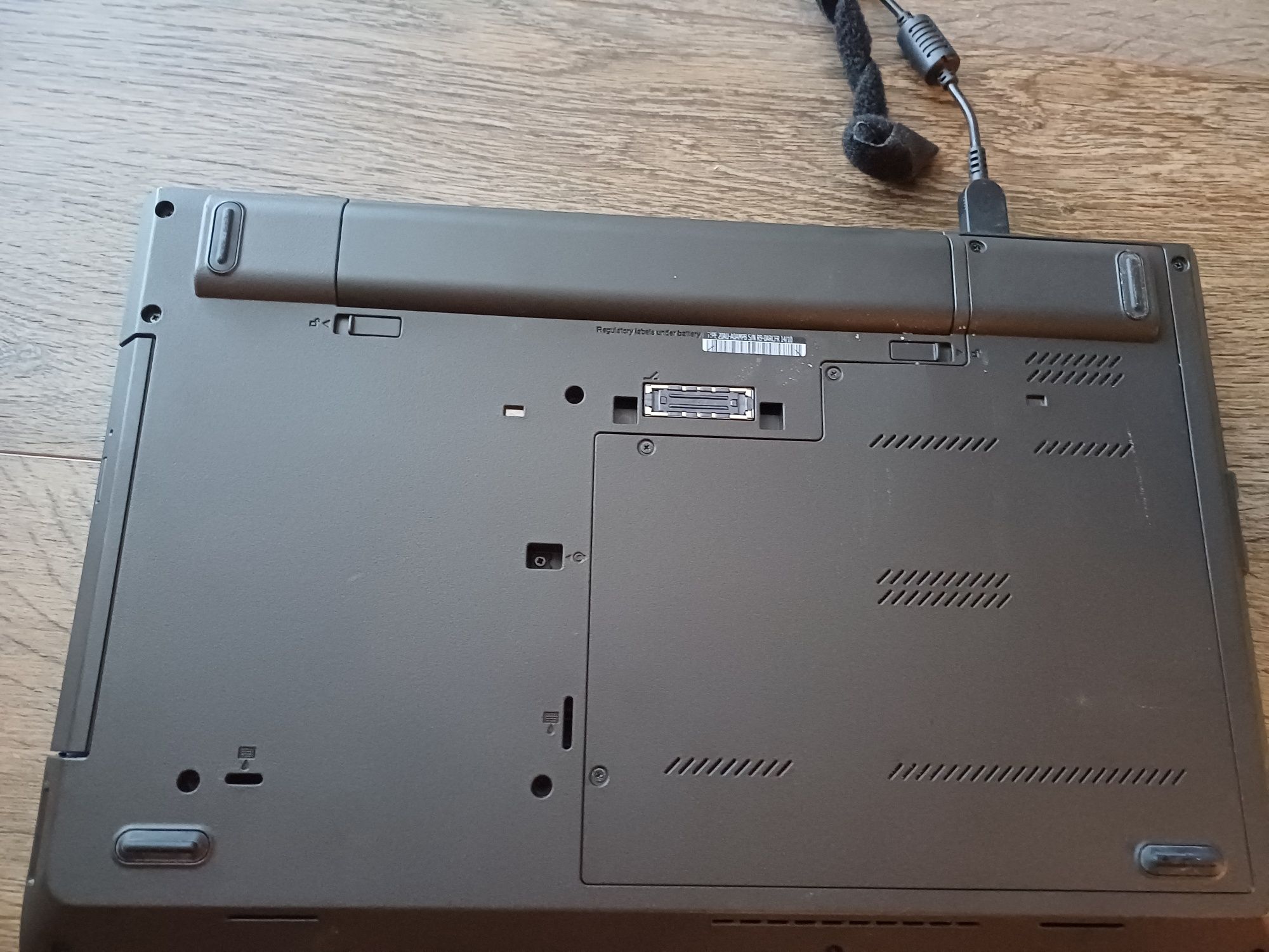 Laptop Lenovo L540 z Windows 7