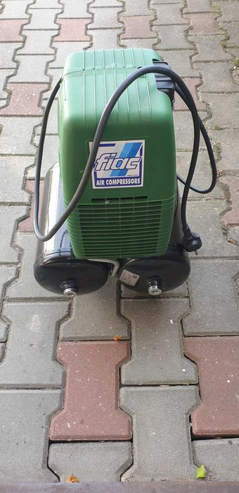 Kompresor stomatologiczny bezolejowy FIAC