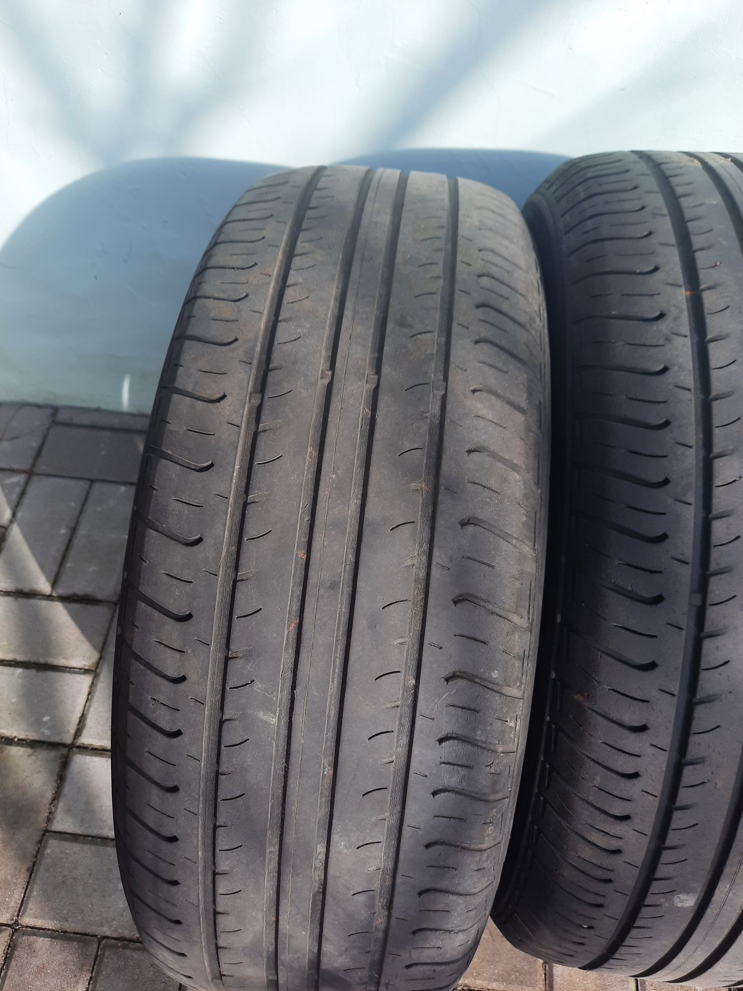 Opony letnie Hankook 225/60R17/99H komplet