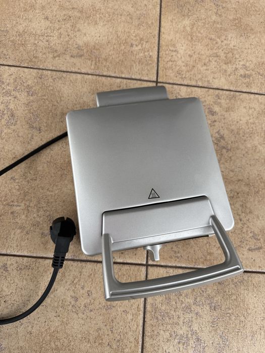 Вафельниця для бельгійських вафель