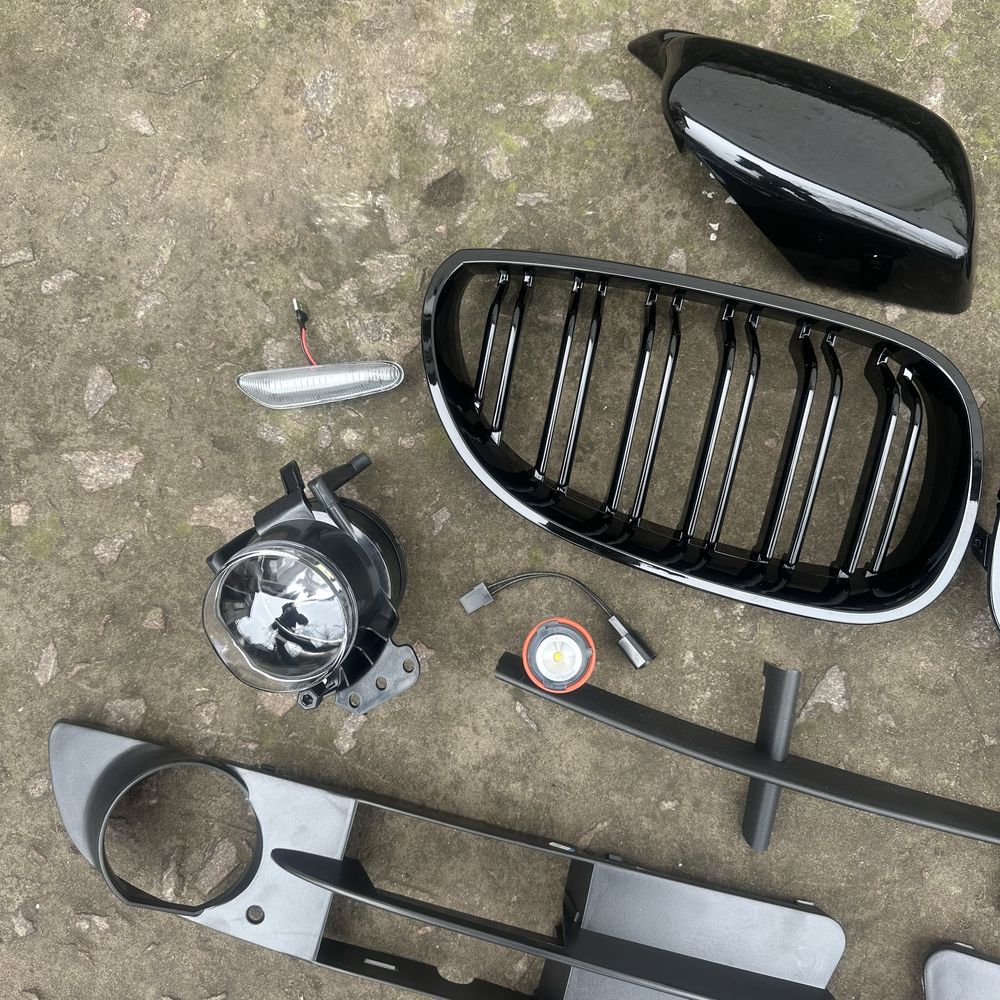 Решотка бампера bmw e60 e61 решітка туманки ноздрі бмв Е60 Е61 BMW