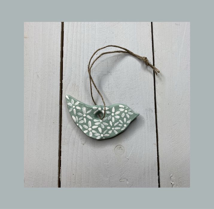 Ozdobna zawieszka ceramiczna wielkanocna mięta szałwia kwiaty boho