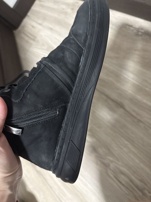 Чоловічі молодіжні зимові кросівки