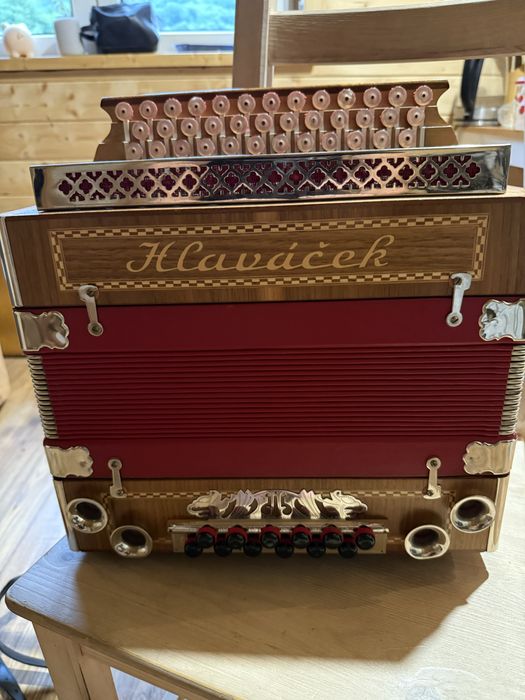 Heligonka Hlavacek ADG