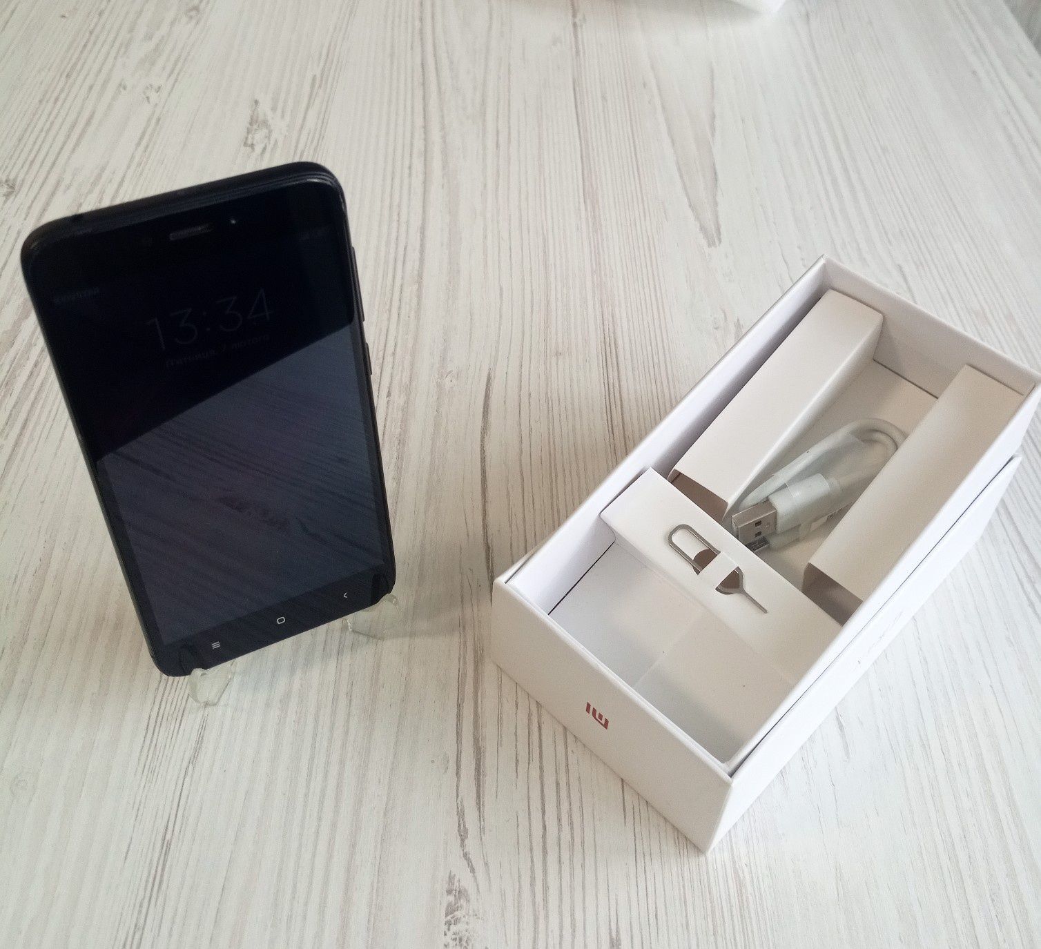 Смартфон Xiaomi Redmi 4X Black/Gold 3/32gb глобальна