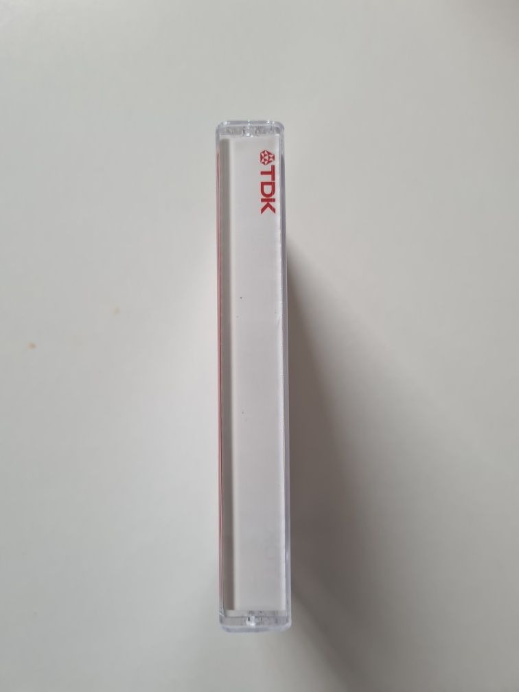 Kaseta magnetofonowa TDK D normal z ozdobnymi szpulkami