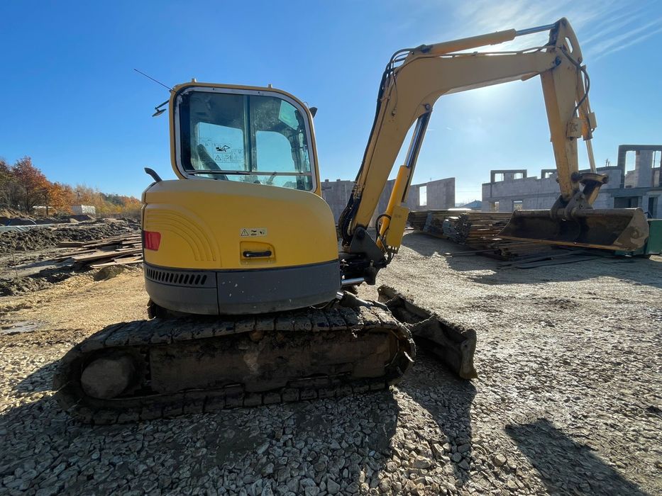 Міні Екскaвaтор , volvo ,Cat ,ECR 58  ,