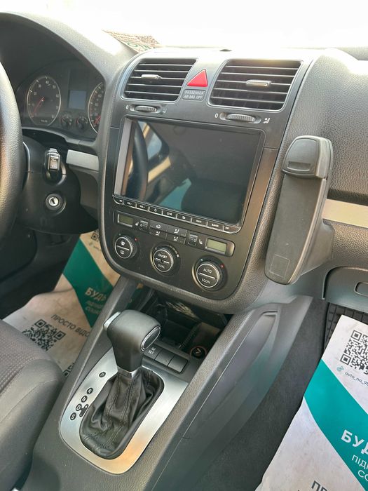 Продам  Volkswagen Jetta 2006 рік можлива розстрочка,кредит,обмін!