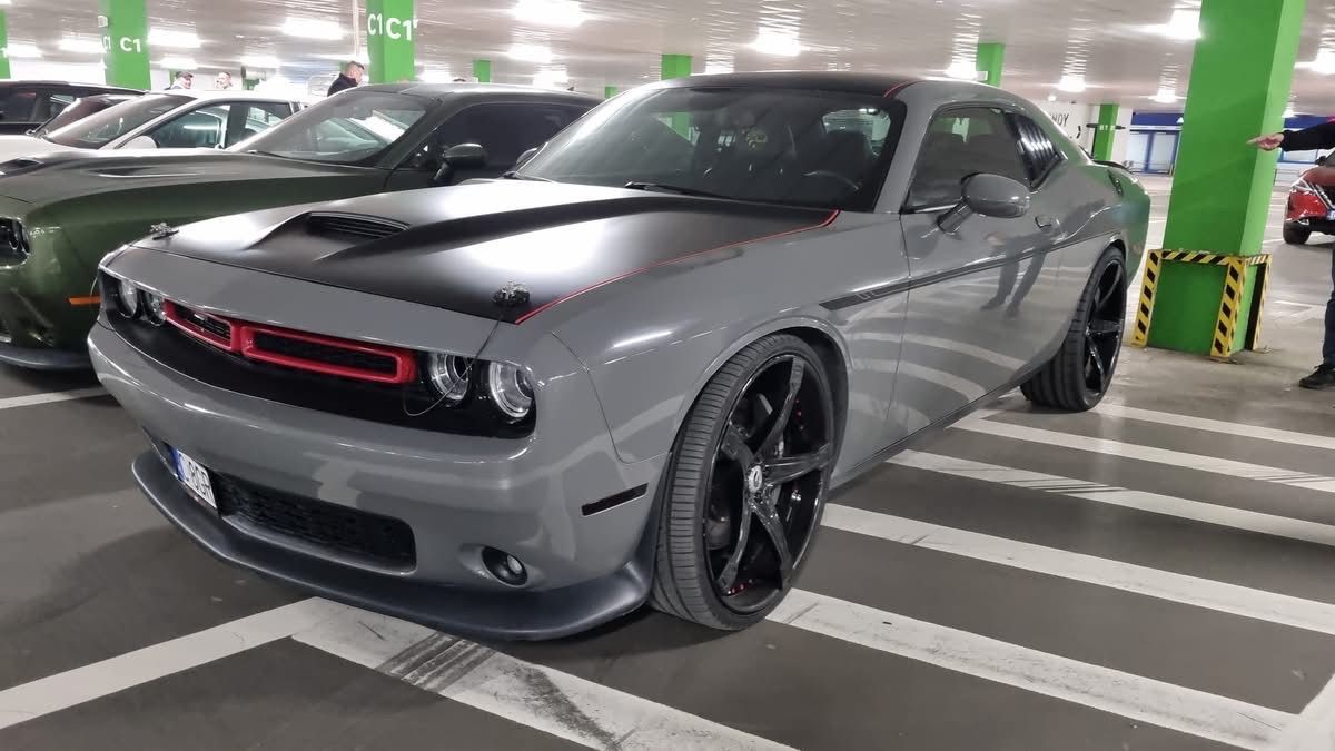 Dodge Challenger DODGE Challenger 6,4 T/A Scat Pack 392 SRT