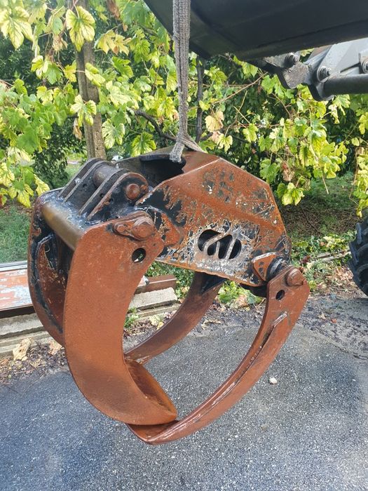 Pinça florestal usada