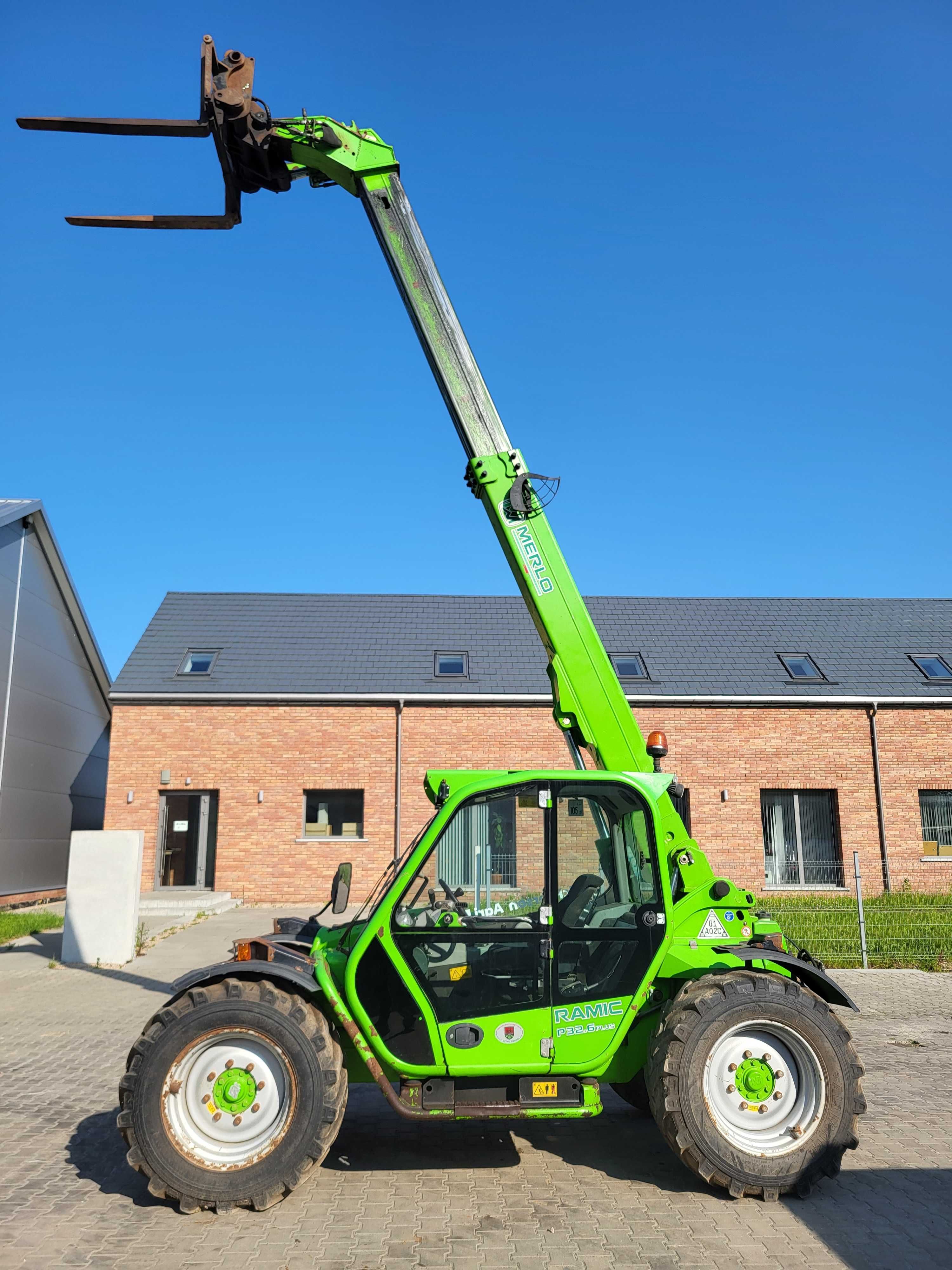 Koparka teleskopowa Merlo P32.6 Plus z 2016