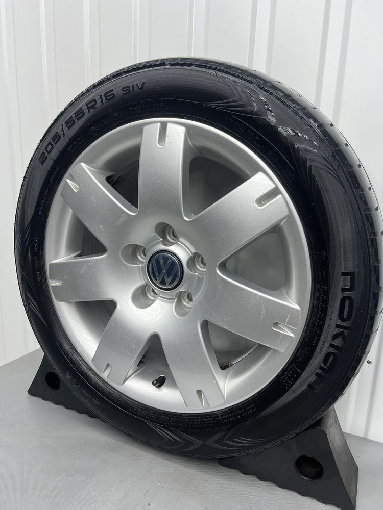 Alufelgi KOMPLET 16 cali 5x112 VW Golf Touran Passat