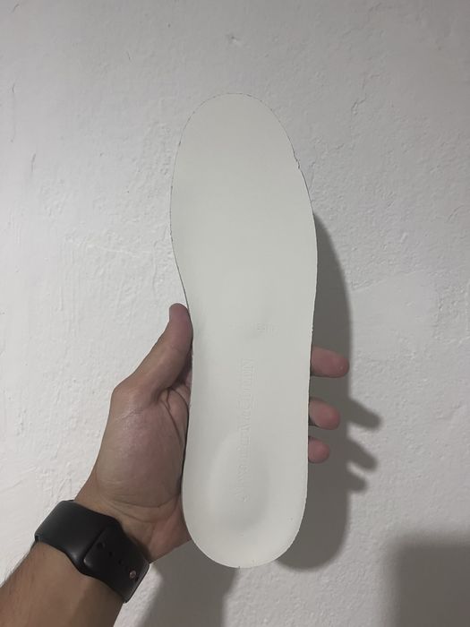 Alexander McQueen Novas