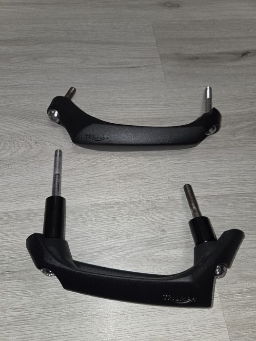 Oryginalne crashpady do Triumph street triple Rs765 rocznik 2023+ A978
