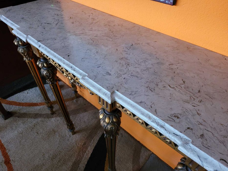 Consola em madeira com tampo em pedra - ótimo estado