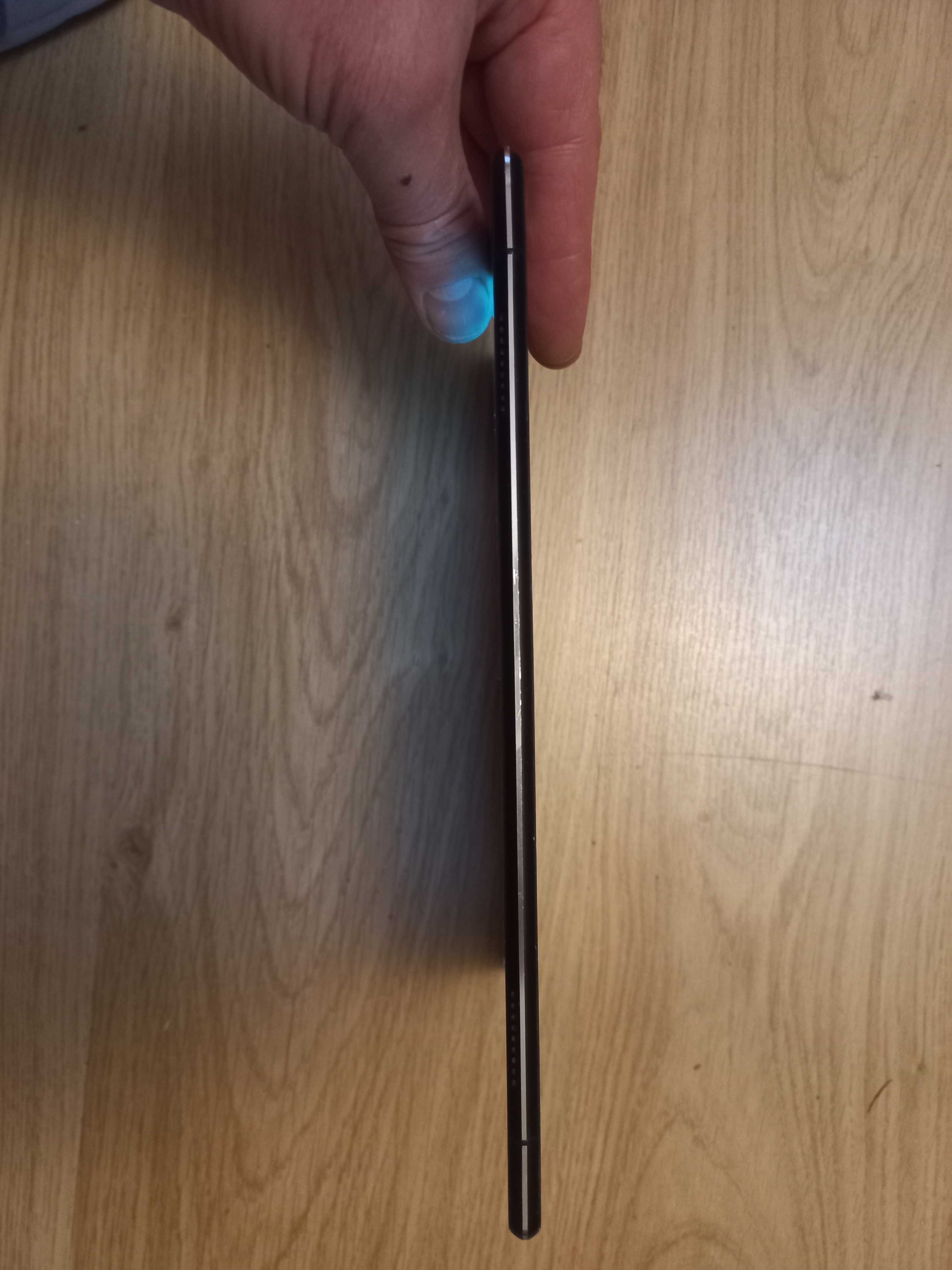 Планшет  Lenovo TAB 5 P10 TB-X705F  3/32 GB.