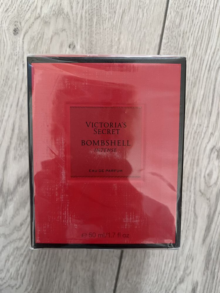 Парфуми Victoria's Secret Bombshell Intense Eau de Parfum