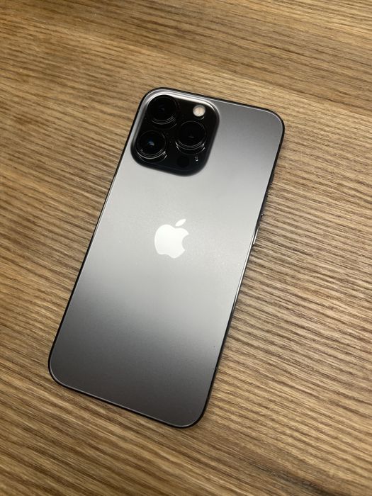 Продам iphone 13 pro