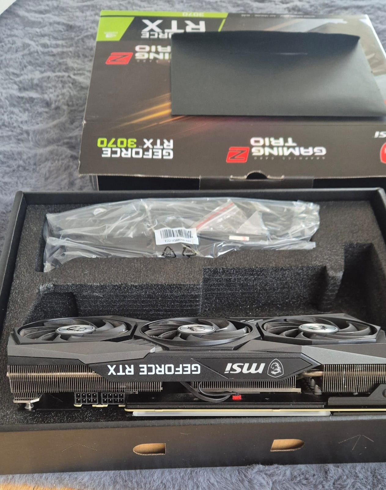 Karta Graficzna MSI RTX 3070 Gaming Trio Z