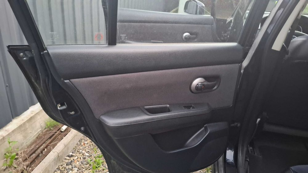 Nissan avto продажа авмобіля