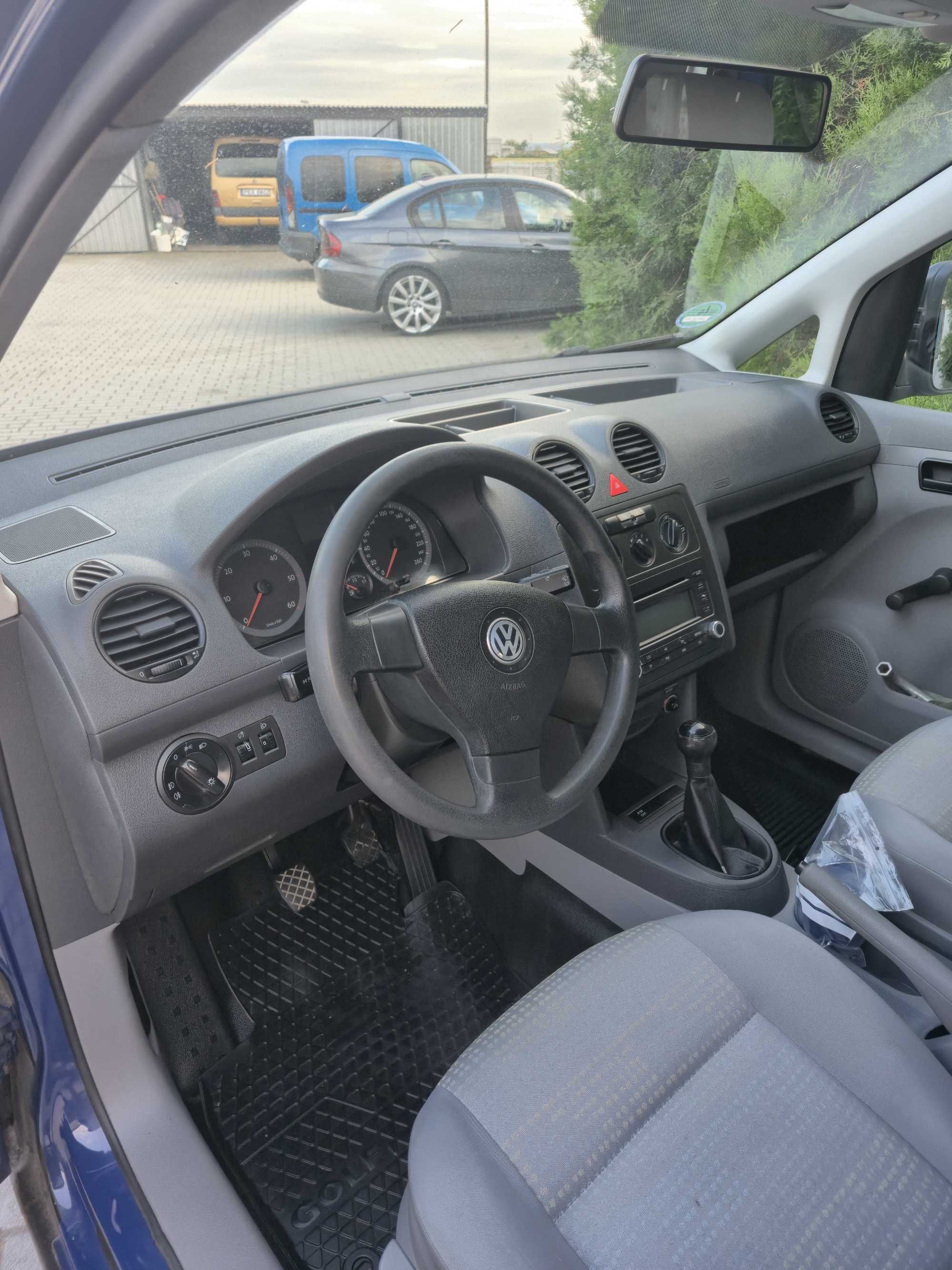 VW CADDY -Sprowadzony