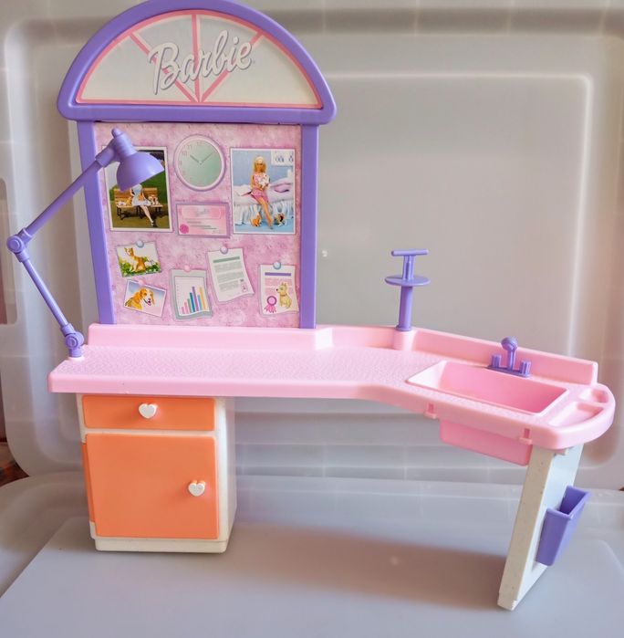 Barbie clínica veterinária 1997 . Não é negociável.