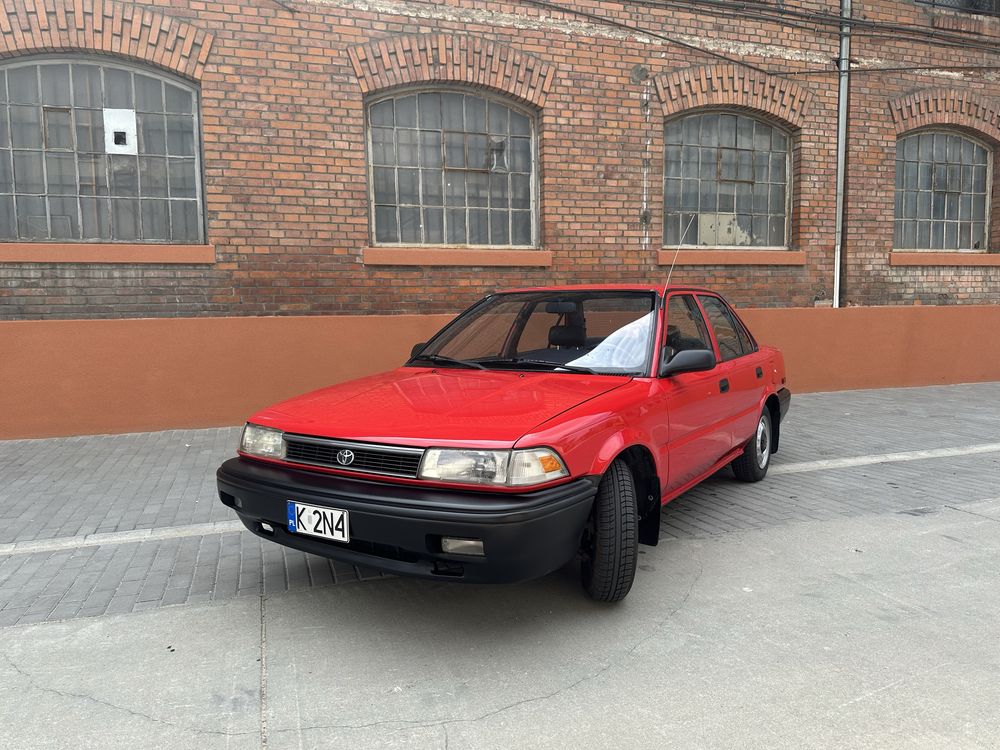 Toyota corolla 1.6 e9 żólte tablice klima automat 100 tys km jak nowa