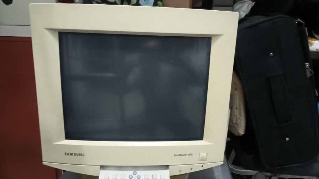 Monitor antigo VGA 15"