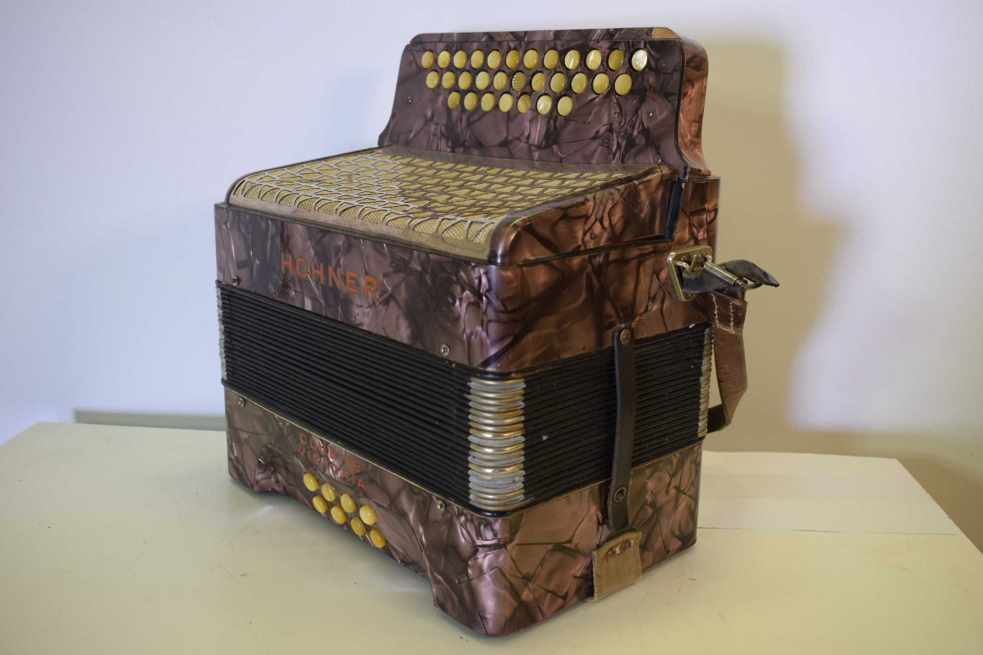 Concertina Hohner 2 Voz Tonalidade DO 4