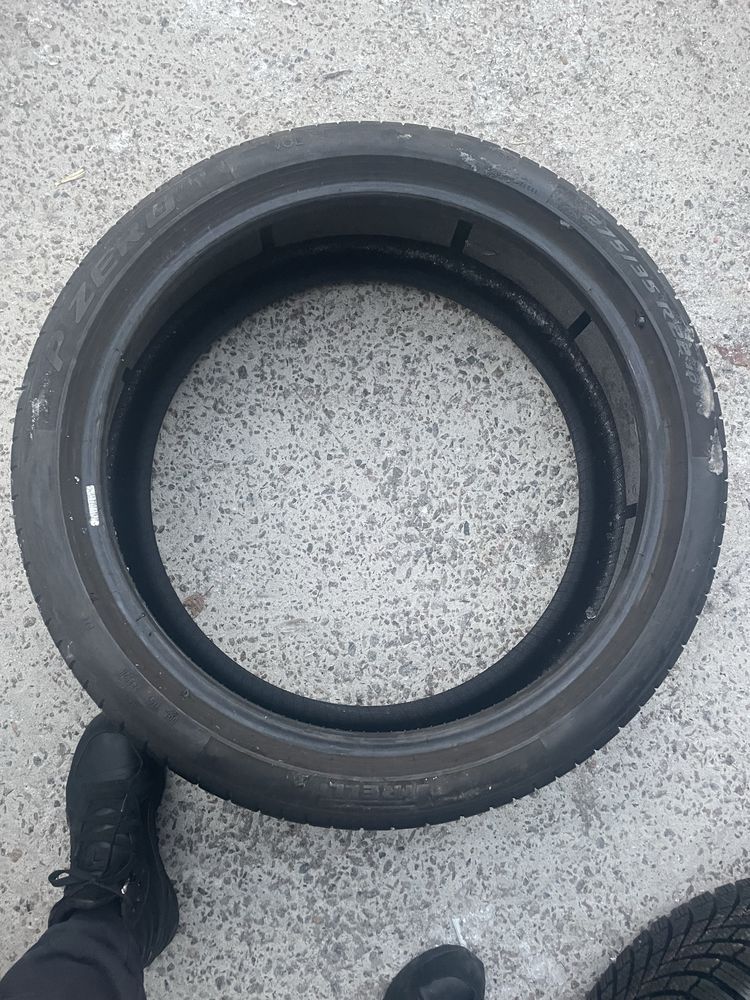 Шины летние 315/30/22 275/35/22 Pirelli Pzero PZ4