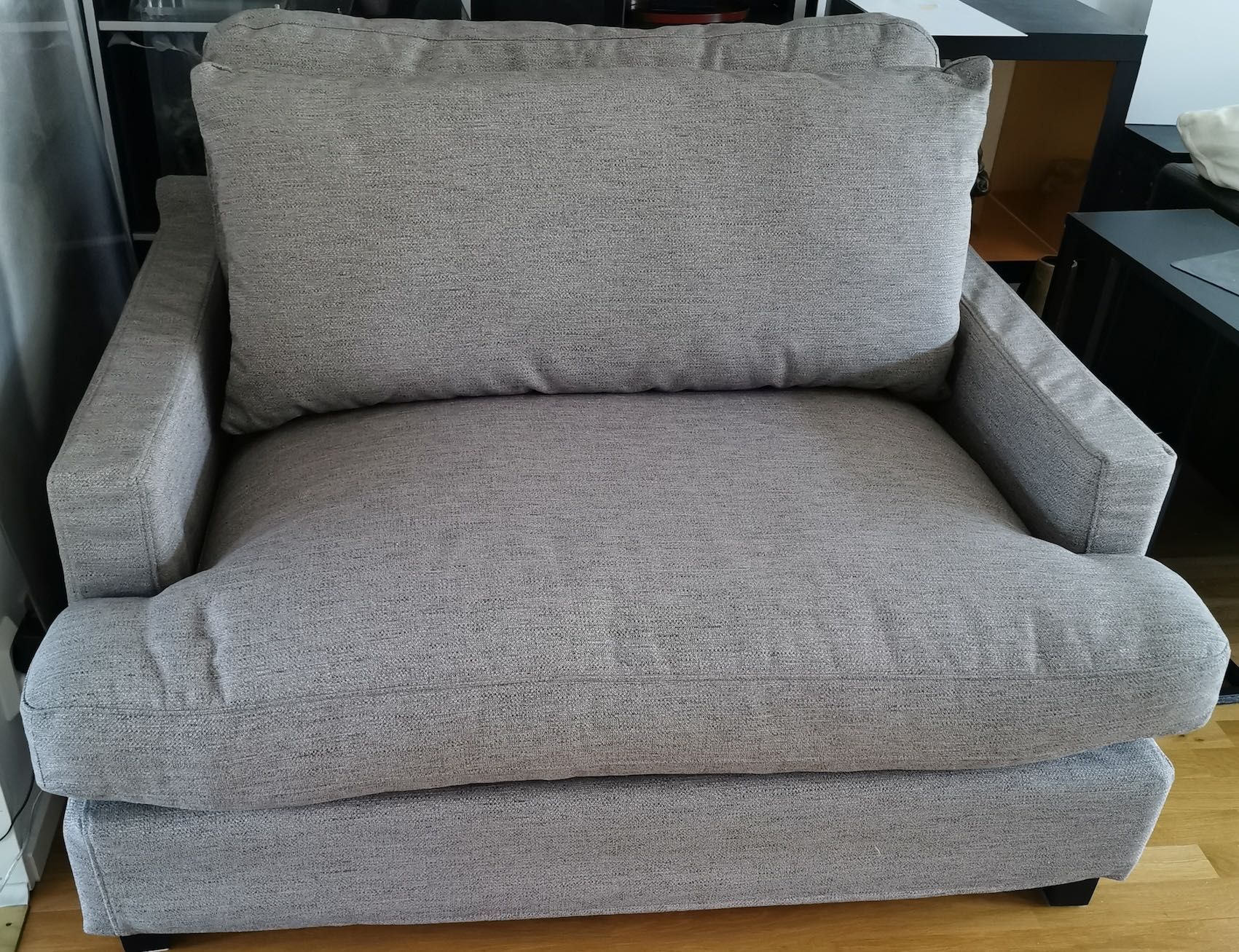 Wysokiej jakości szwedzka sofa 1,5-2  osobowa,