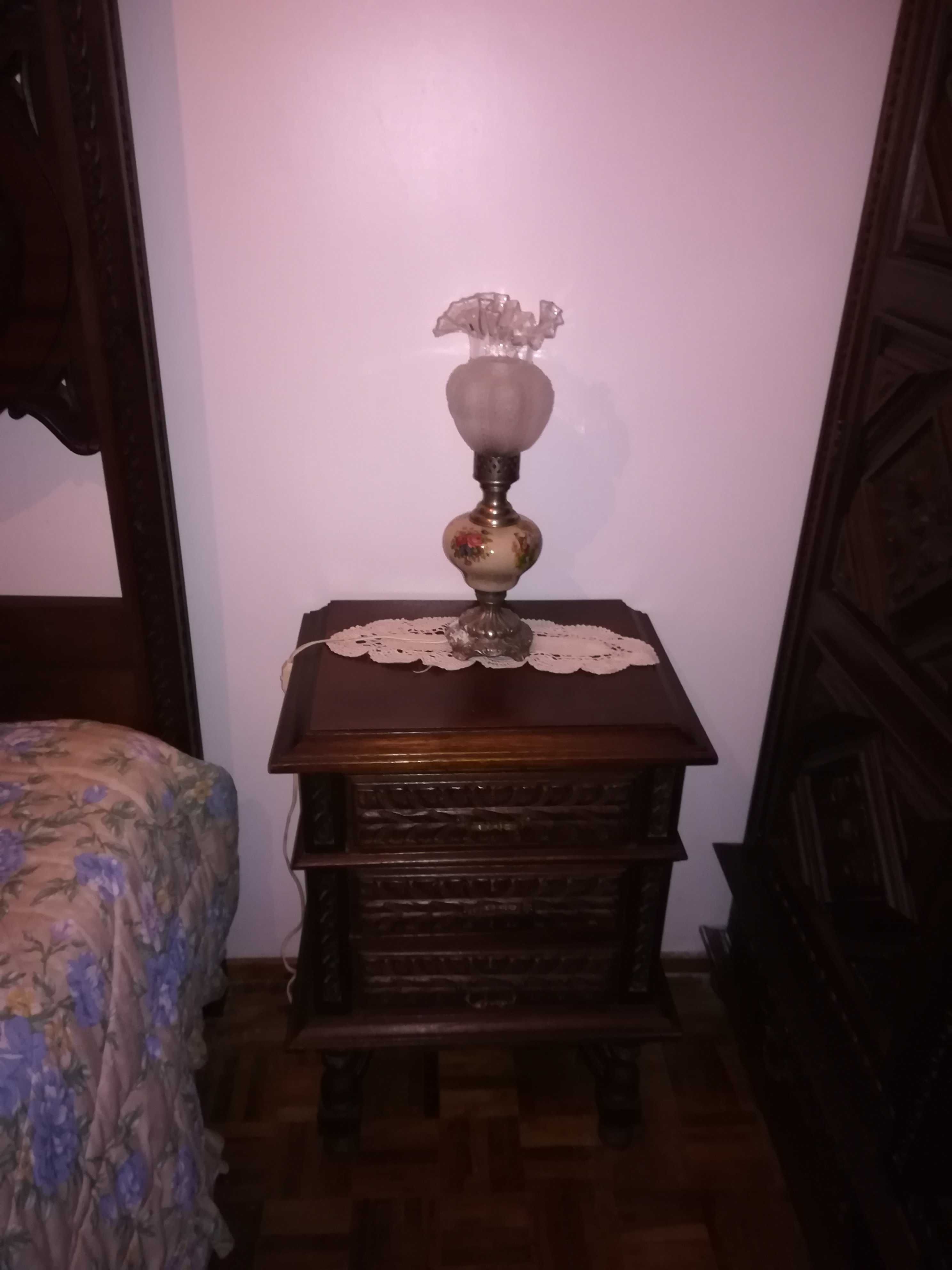 Mobília quarto estilo século XVII
