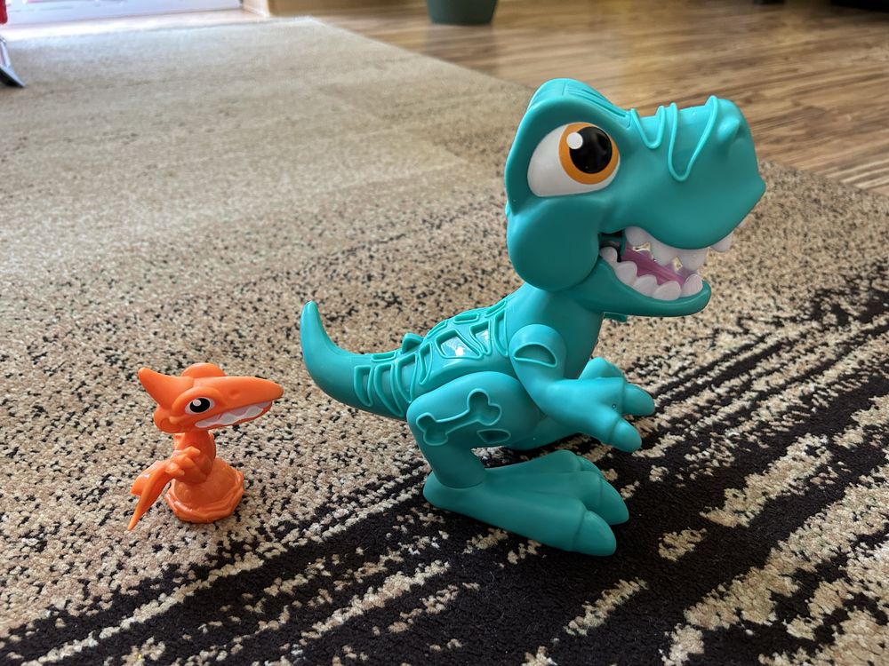 Play dooh t-rex tyranozaur