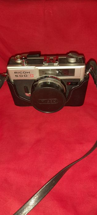 Câmera fotográfica analógica Ricoh 500G