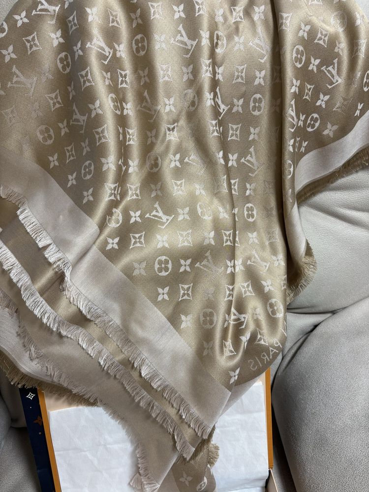 Шарф Louis Vuitton