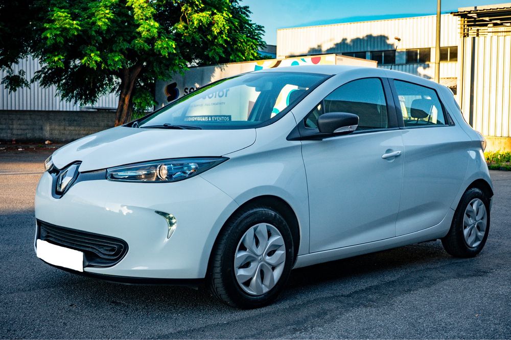 Vendido - RENAULT ZOE LIFE 41 kWh C/IVA DEDUTIVEL