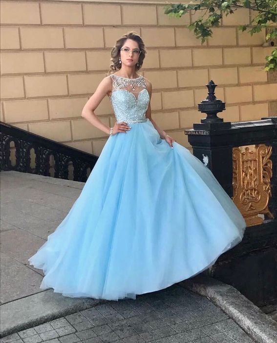 Шикарное платье на выпускной Sherri Hill La novale